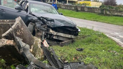 Santi Cosma e Damiano: due morti e un bambino ferito in incidente stradale