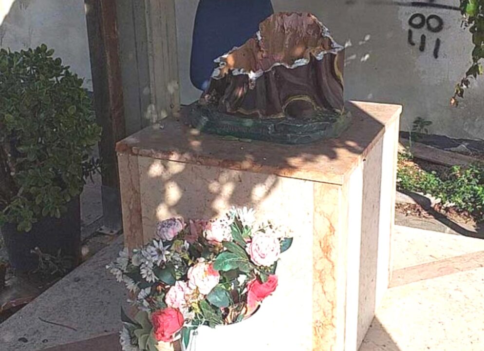 Lecce: assalto alla statua di Sant’Antonio Abate, divelta e distrutta