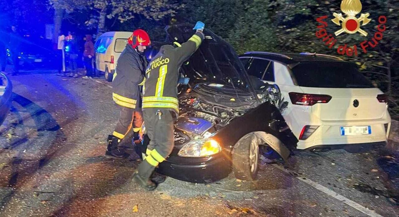 Lago di Como: auto contro una roccia. 1 morto e un ferito molto grave