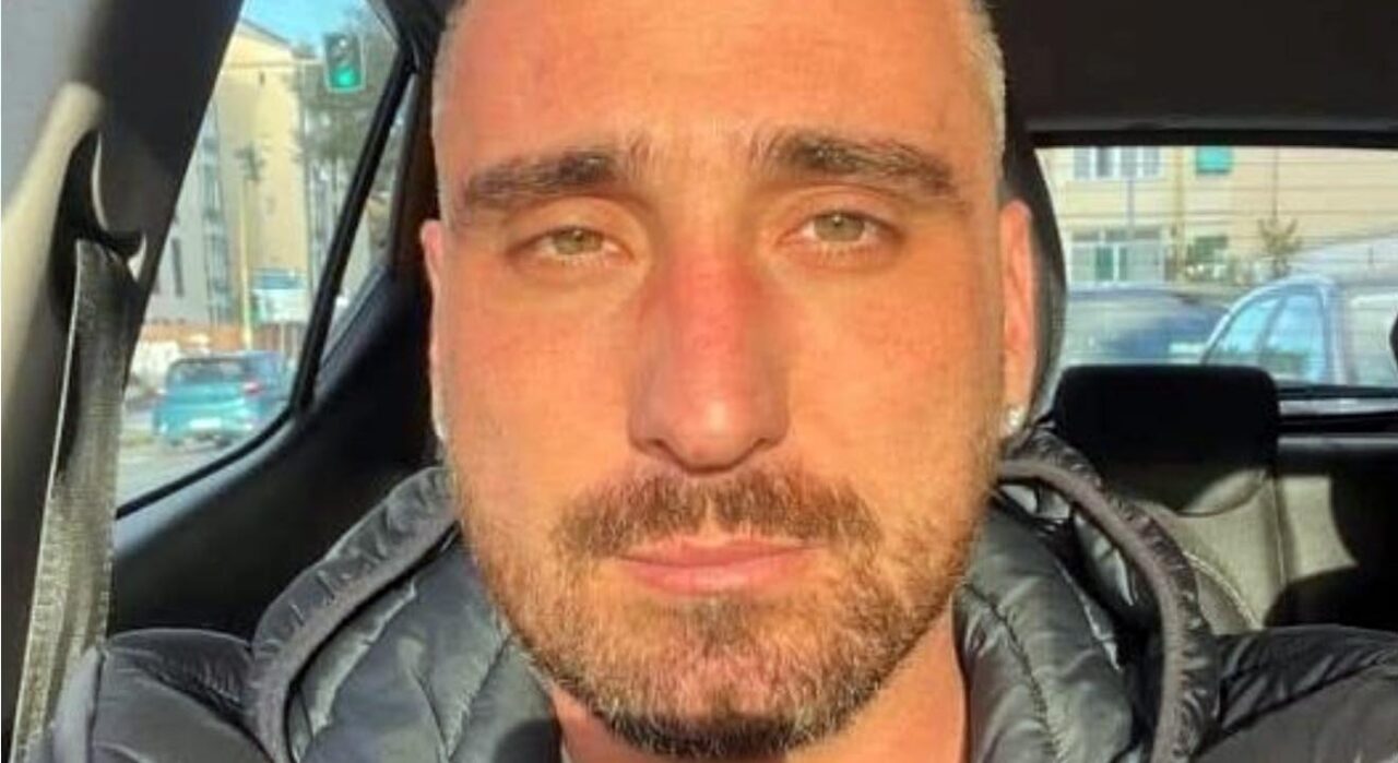 Simone Cingolani, 36 anni, trovato morto in casa