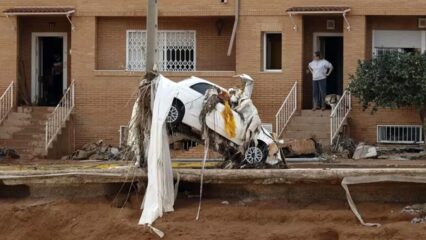 Valencia: salgono a più di 200 le vittime dell'alluvione