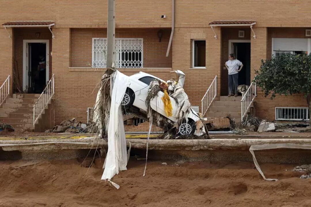 Valencia: salgono a più di 200 le vittime dell’alluvione