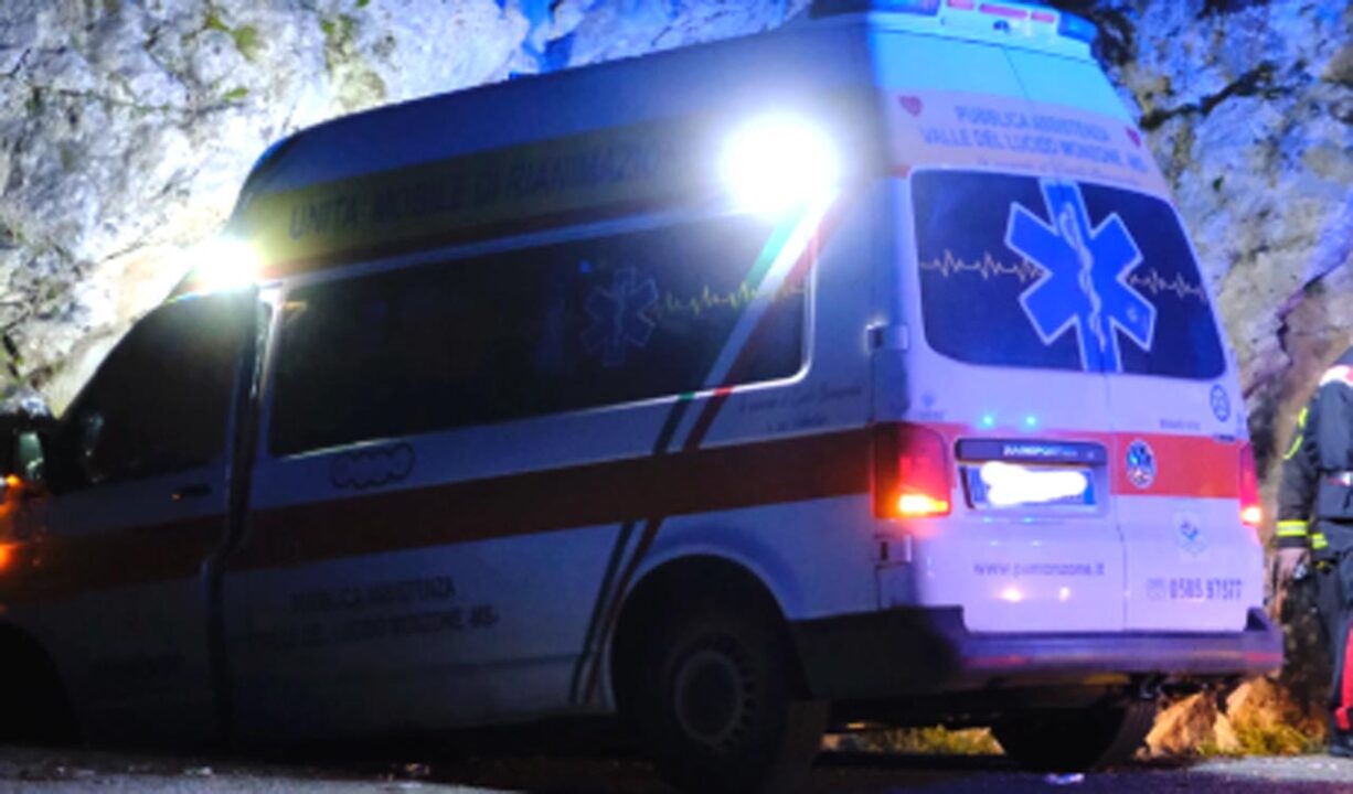 Incidente con l’ambulanza: muore il paziente a bordo