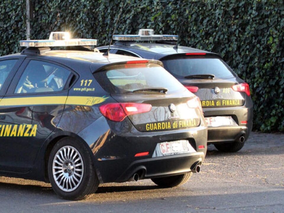 Università di Catanzaro: arrestati docenti e ricercatori