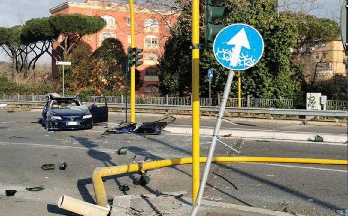 Roma: 34enne muore in incidente stradale sulla Tiburtina