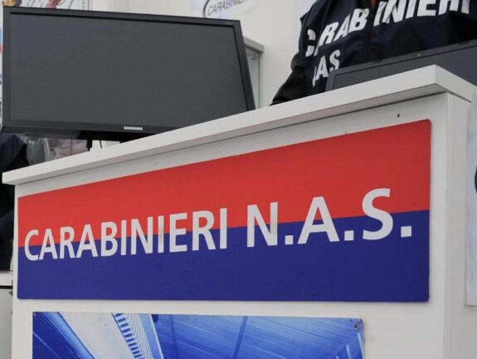 Sergio Ruggieri muore mentre gioca a padel. Sequestrato il centro sportivo