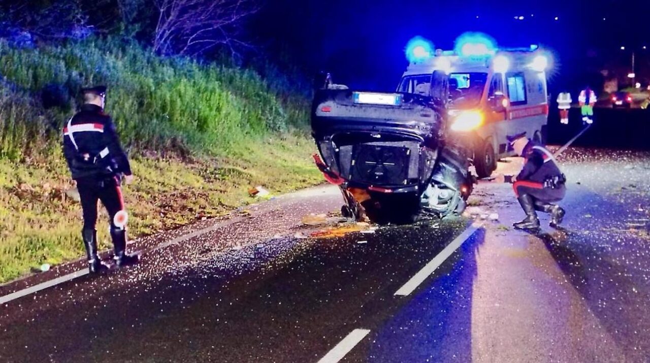 Monte San Biagio: morta una 40enne in incidente stradale. Arrestato 20enne