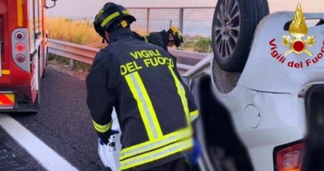 Autostrada A14: M. B., 31 anni, perde il controllo dell’auto e muore