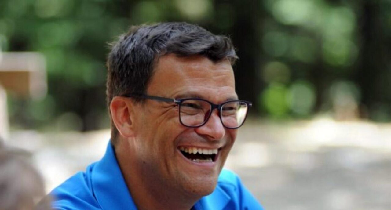 Andrea Albertin, prete 49enne, muore mentre è in preghiera