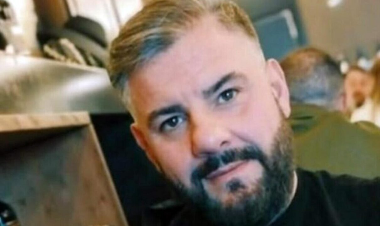 Giovanni Borrelli, rider 53enne, muore nello scontro auto e scooter