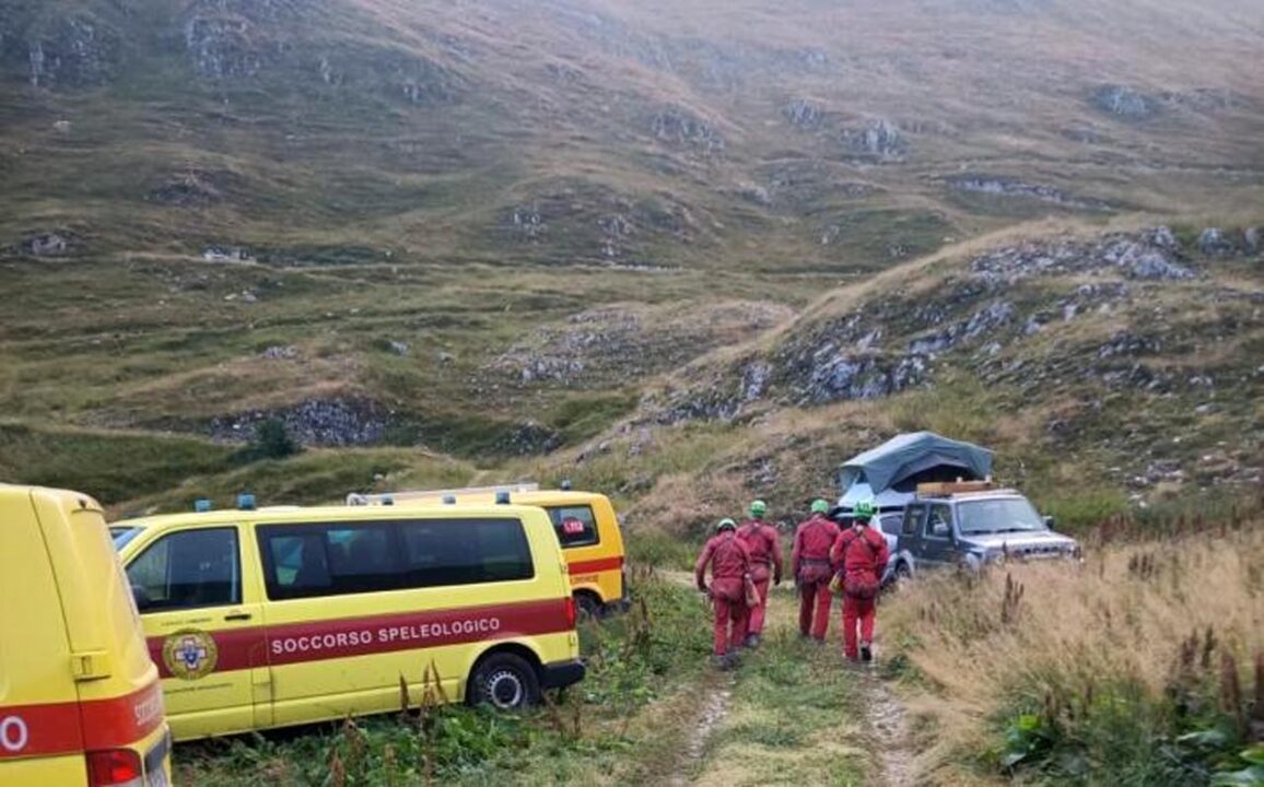 Colla dei Termini: speleologo ferito da caduta di massi, è bloccato nell’abisso Paperino