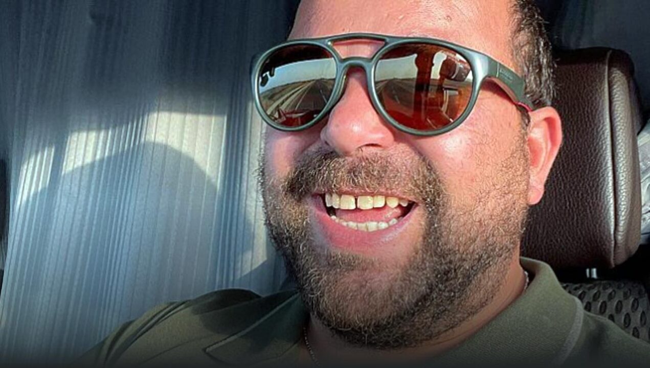 Giacomo Montepiano, 47 anni, si tuffa in mare e muore