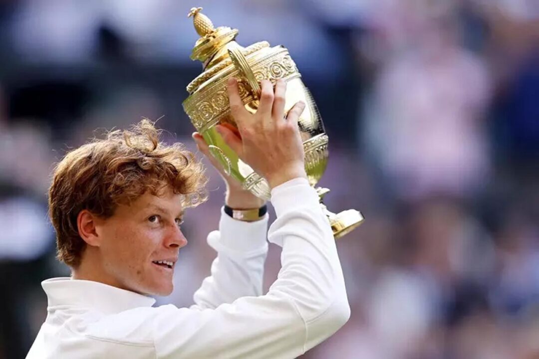 Sinner entra nella storia: trionfa a Wimbledon