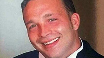 Gianluca Aruta, 46 anni, muore al bar per un malore