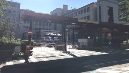 Autostrada A5: auto contro camion, un morto e tre feriti