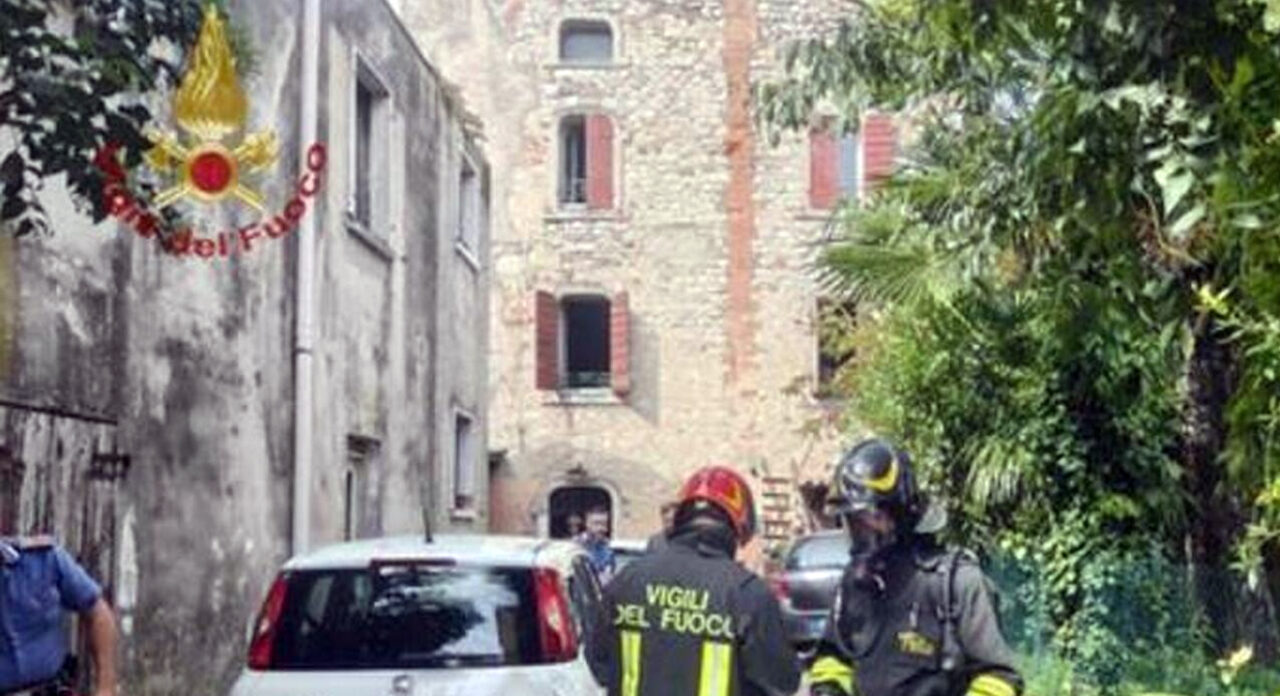 Maria Rosa Moscatelli muore nell’incendio scoppiato in casa