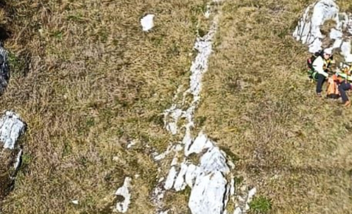 Dolomiti: escursionista esperto muore precipitando per 100 metri