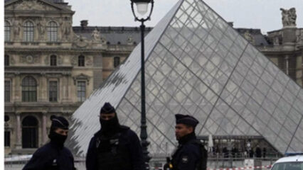 Louvre: 5 arresti per il furto dei gioielli