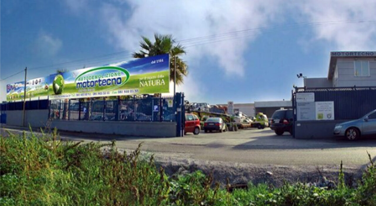 Pomigliano d’Arco: esplosione in officina. Tre feriti, uno grave