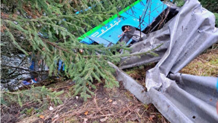 Valfurva: scuolabus fuori strada, 5 i feriti. Molto grave l'autista