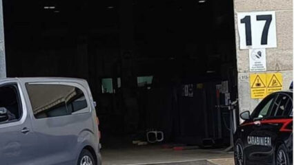 San Giovanni in Marignano: 64enne cade dal tetto e muore