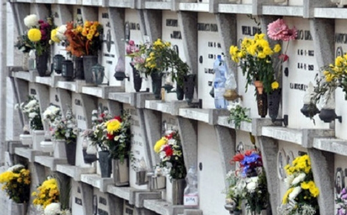 Esequie senza il morto: salma in ospedale e bara seppellita al cimitero