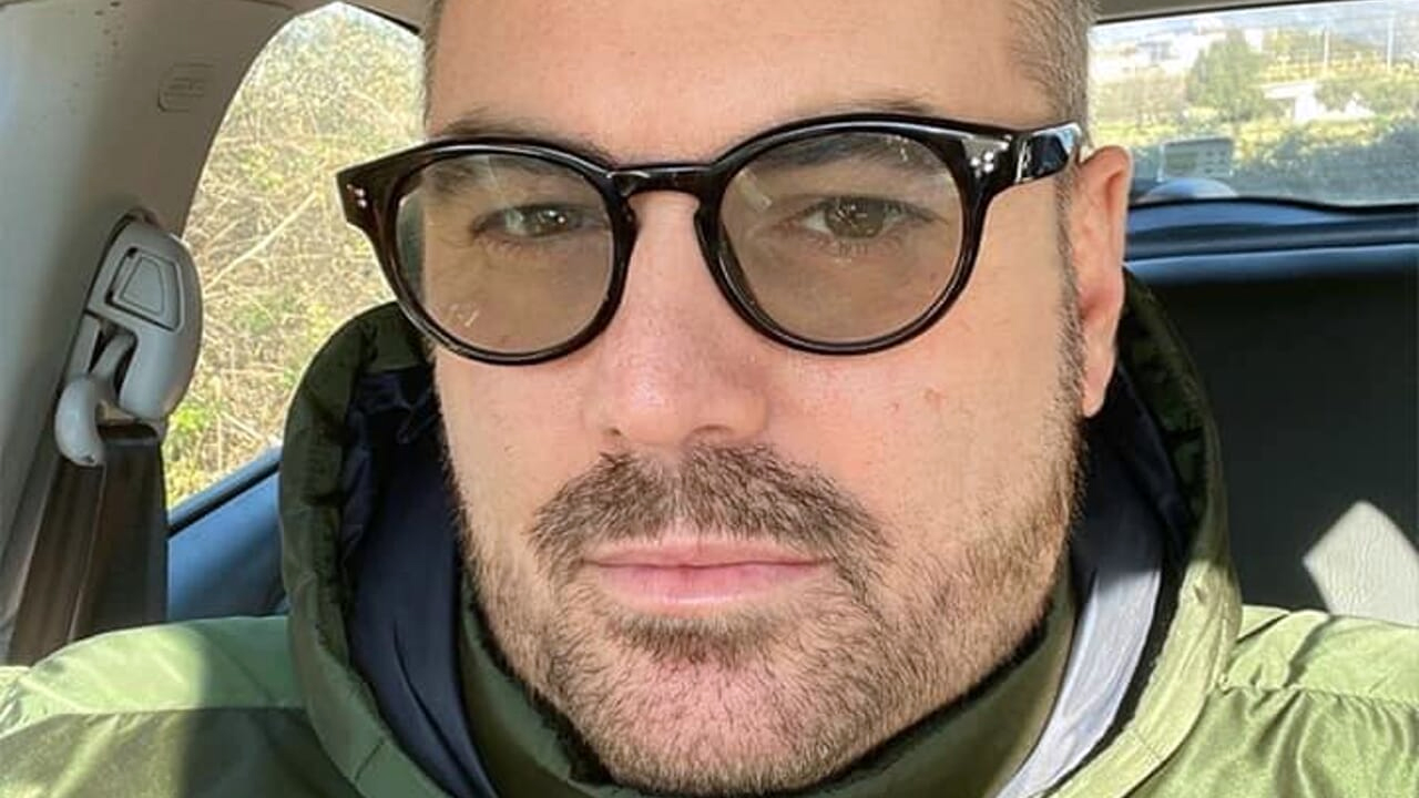 Giuseppe Coco, 51 anni, muore finendo con la moto contro un albero