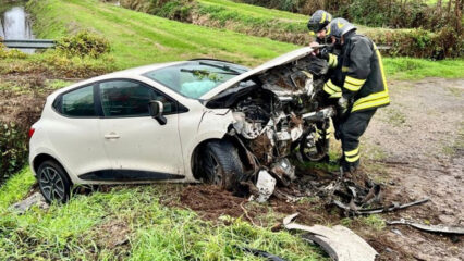 Bimbo di tre mesi gravissimo, genitori, nonno e le sorelle feriti in incidente stradale