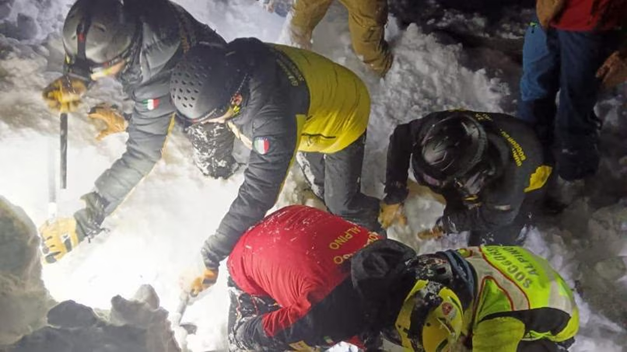 Alagna: sciatore muore travolto da una valanga