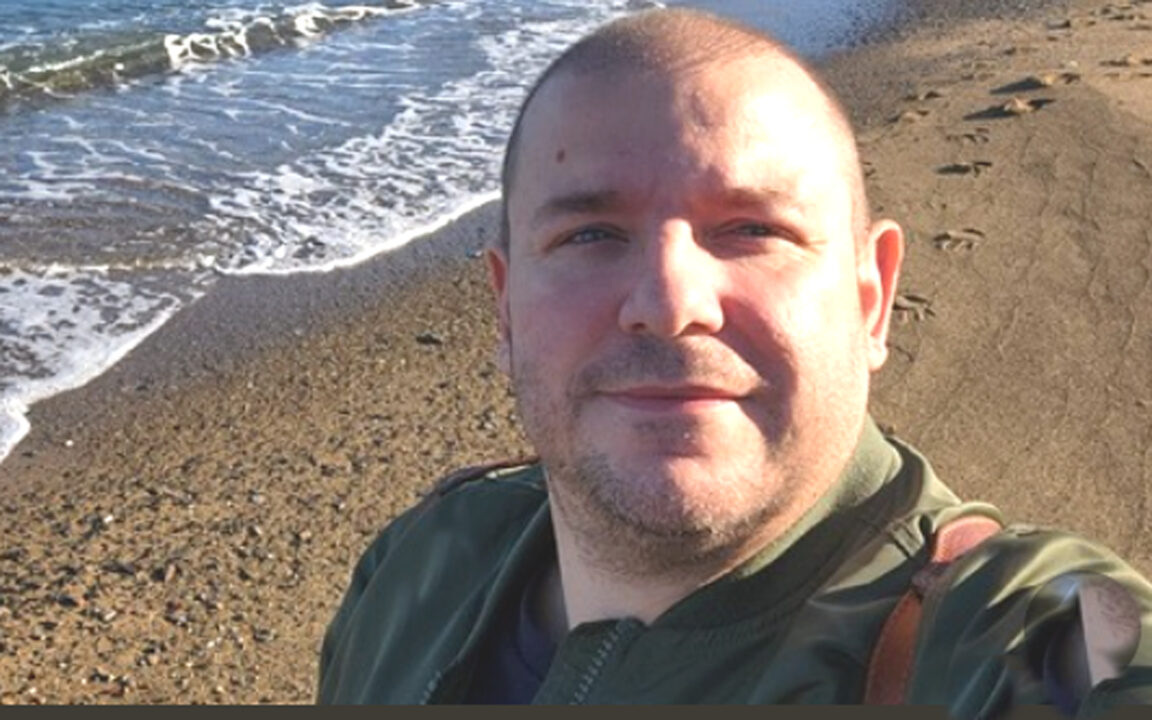 Alessandro Fratini muore davanti a moglie e figlio a Macerata