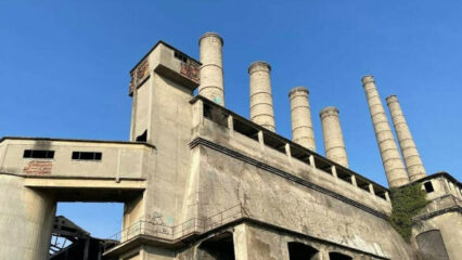 Alzano Lombardo: 19enne cade dal capannone e muore