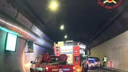 Caserta: incidente mortale sotto il tunnel della Reggia