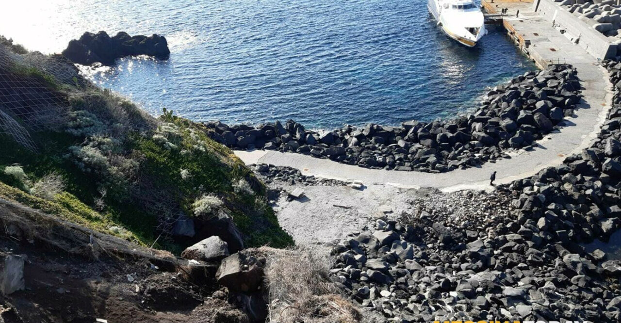 Ginostra: operaio di 30 anni muore schiacciato dalla ruspa