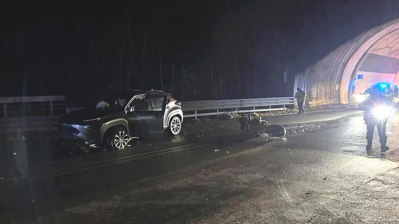 Montecreto: centauro perde la vita nello scontro con un’auto