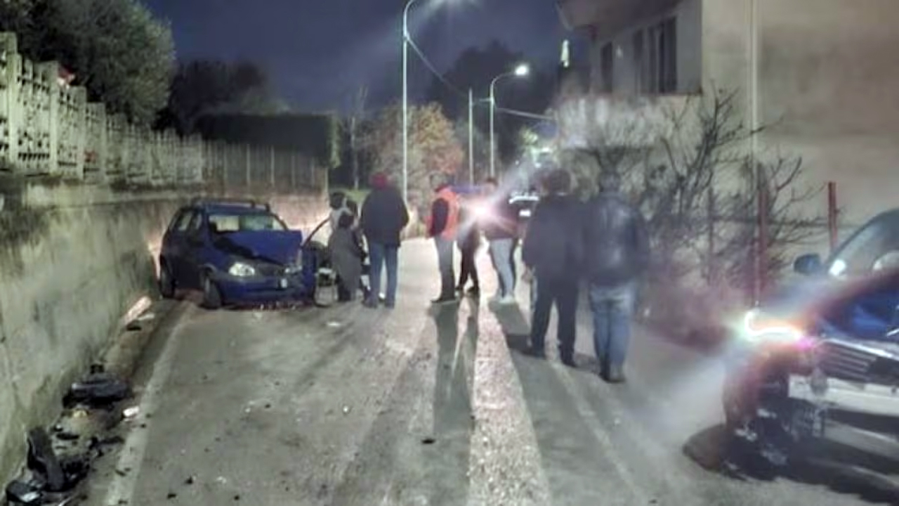 Carmela Langone muore in incidente stradale a Sala Consilina