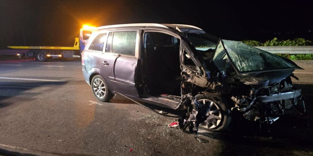 Sibari: schianto notturno fra auto sulla Statale 106