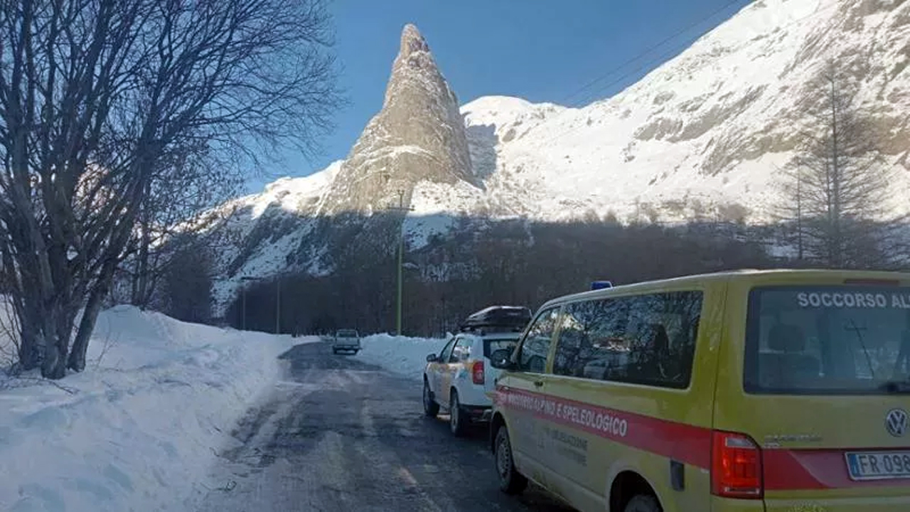 Alta Valle Maira: valanga travolge 4 escursionisti, uno muore