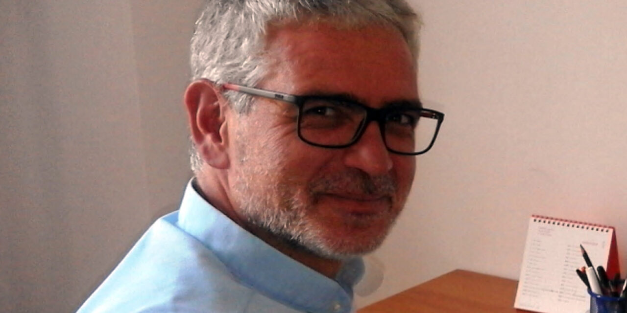 Borgia: parroco picchiato durante la messa