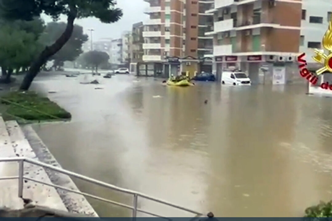 Meteo: domani allerta meteo arancione in Calabria