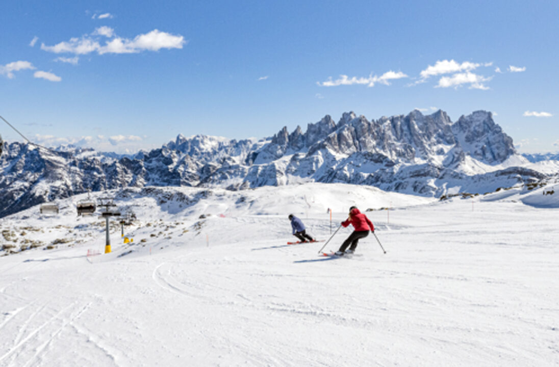 Courmayeur: sciatore 21enne va fuori pista e perde la vita