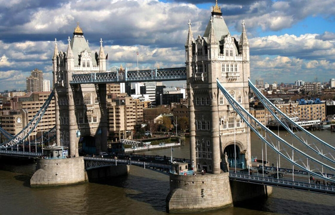 Rimini: 39enne muore a Londra travolta da un camion