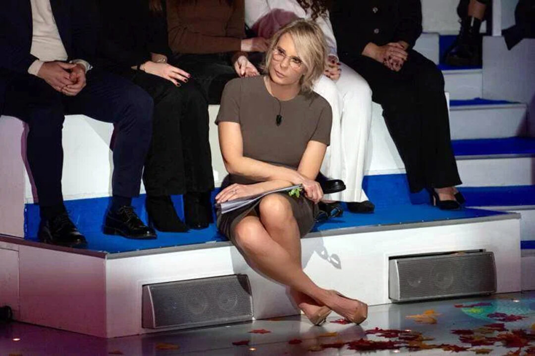 C’è Posta per Te torna stasera con la guida di Maria De Filippi