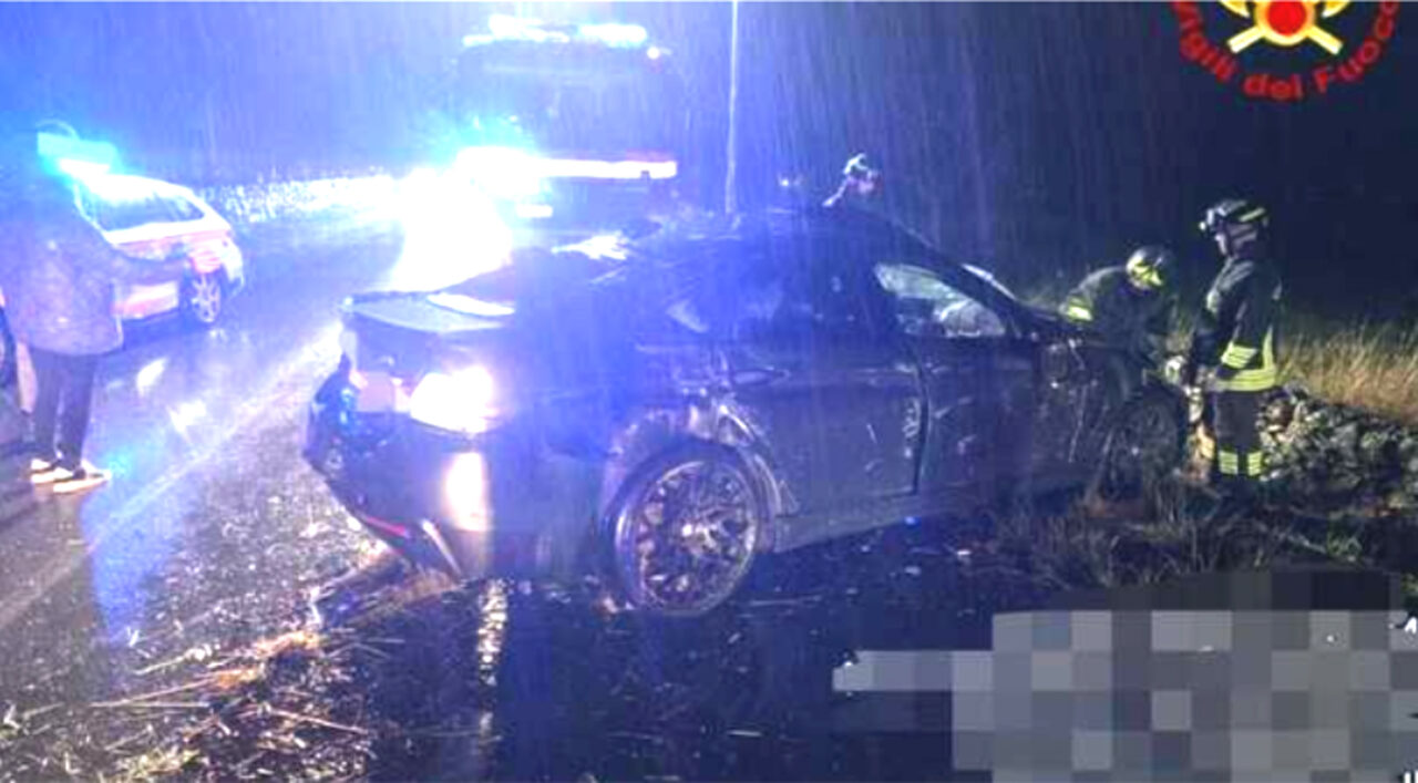 Puglia: 39enne perde la vita nello scontro fra auto e pick-up