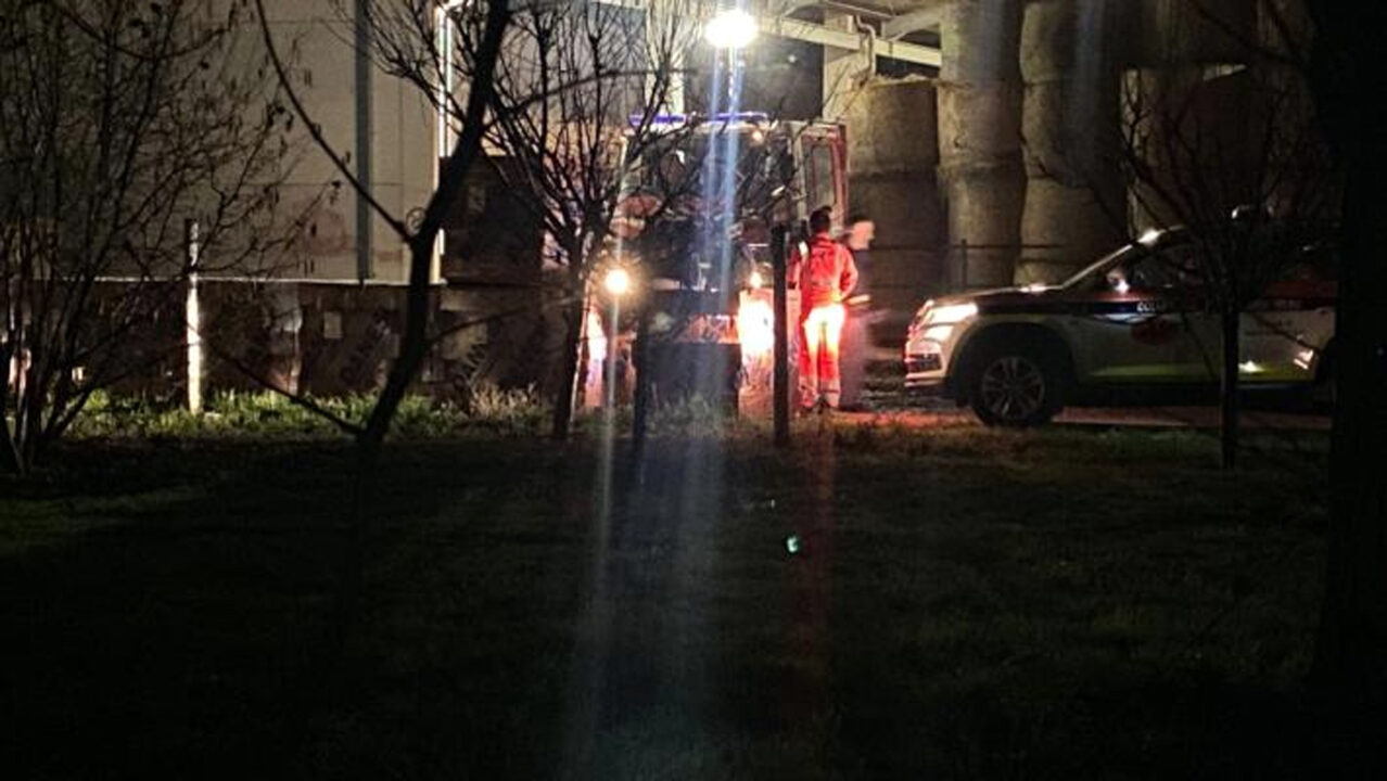 Vicofertile: operaio cade da 7 metri di altezza e muore