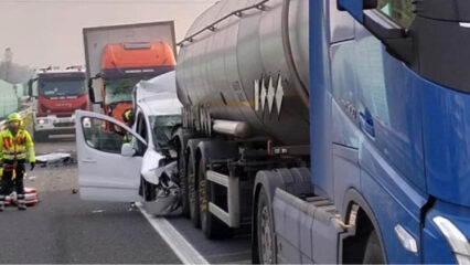 Autostrada A1: muore autista schiacciato fra due camion