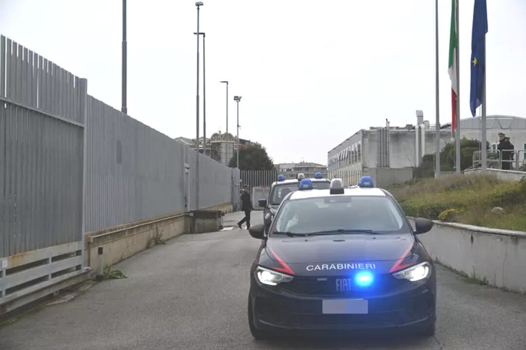 Aversa: aggrediti tre poliziotti penitenziari