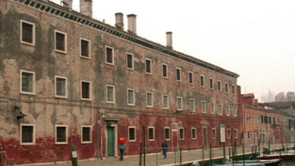 Donna di 32 anni si suicida nel carcere della Giudecca: è l’ottavo caso dall’inizio dell’anno