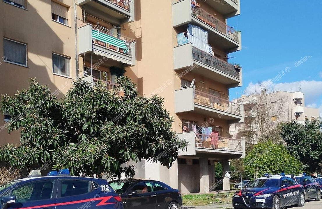 Cassino: 17enne precipita dal terzo piano e muore