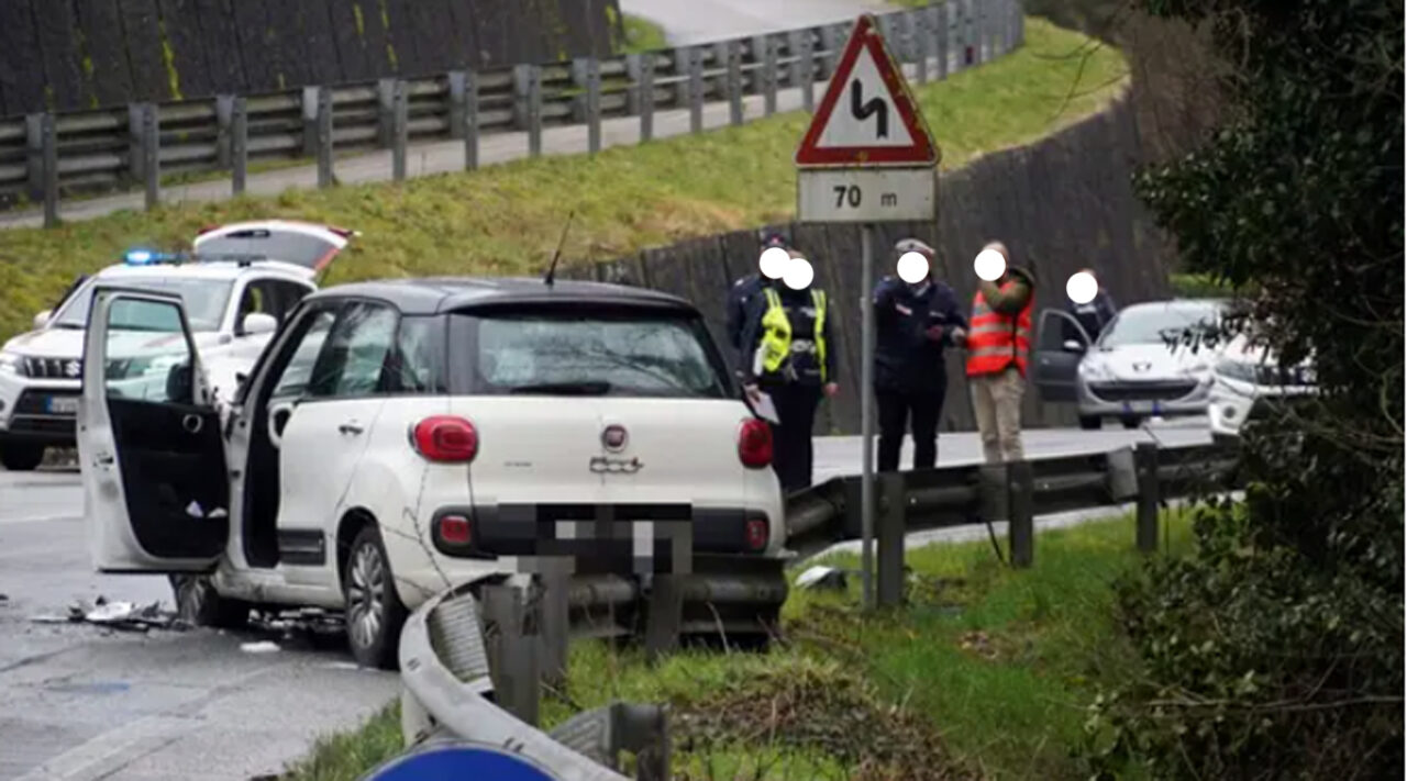 Scontro tra tre auto sulla provinciale 445: morto un uomo di 58 anni, cinque feriti
