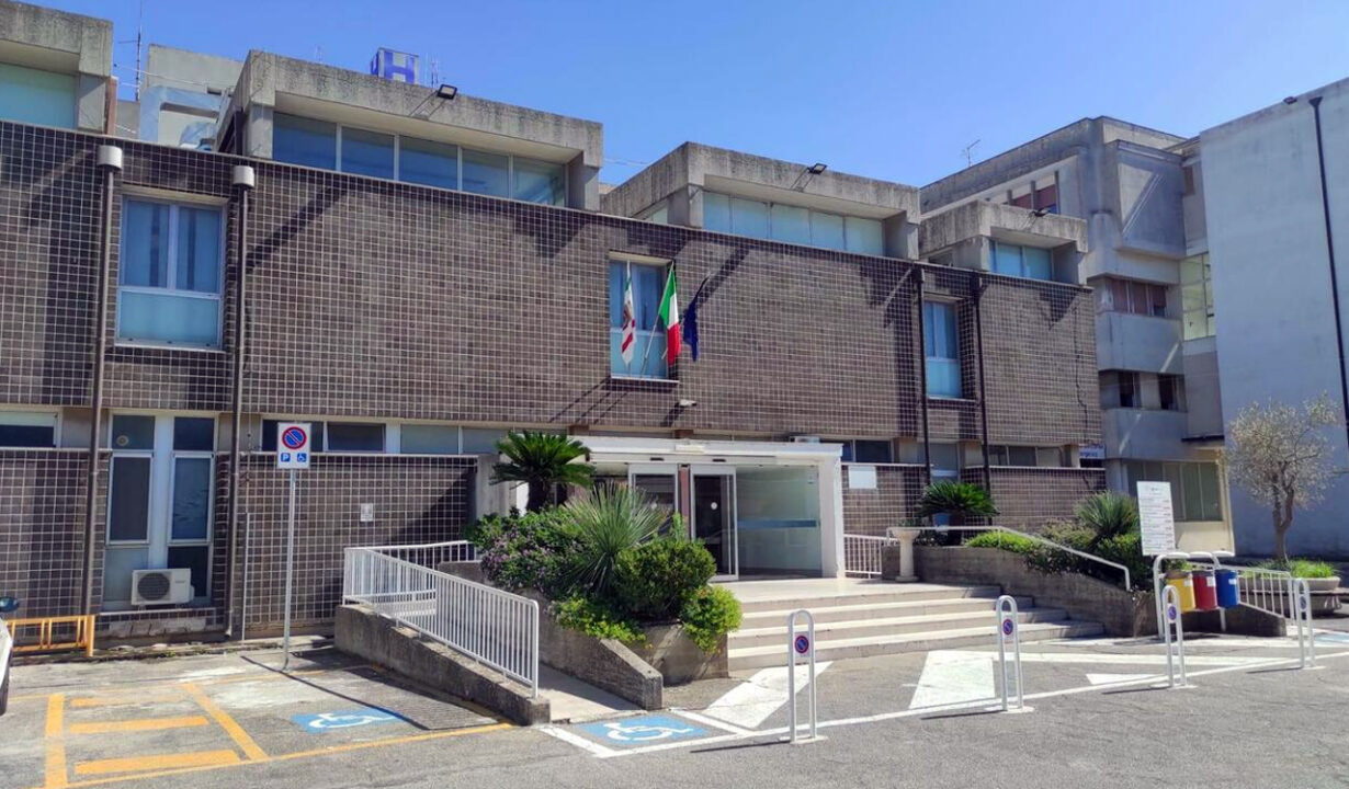 Anziana con frattura al femore muore dopo l’intervento: la Procura apre un’inchiesta